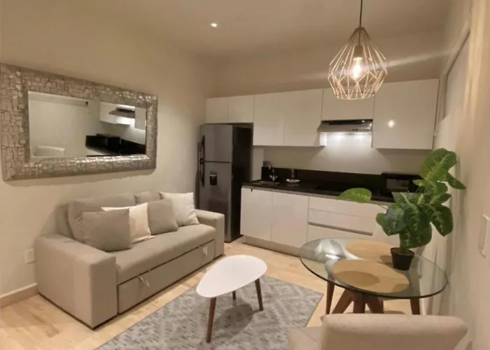 Apt In Heart Of Playa Del Carmen