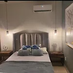 Apt In Heart Of Playa Del Carmen